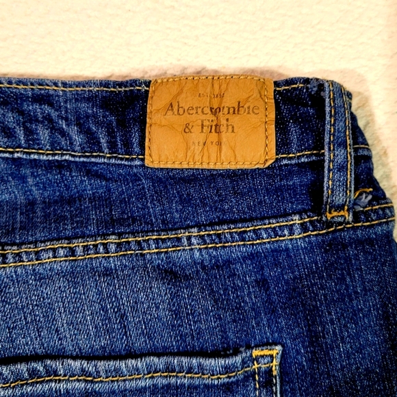 Abercrombie and Fitch Emma Curvy Flare Blue Denim Women's Jeans size 12R - Picture 5 of 6